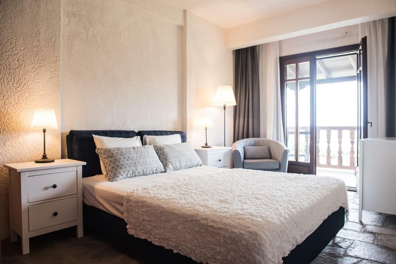 White Blossom Villa #Fourka Skála Foúrkas Exteriör bild